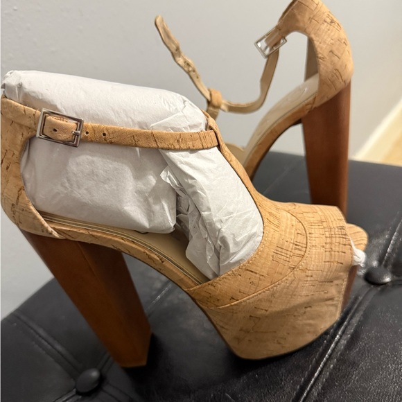 Jessica Simpson Womens Dany Heeled Platform sandals size 6 - Picture 1 of 3